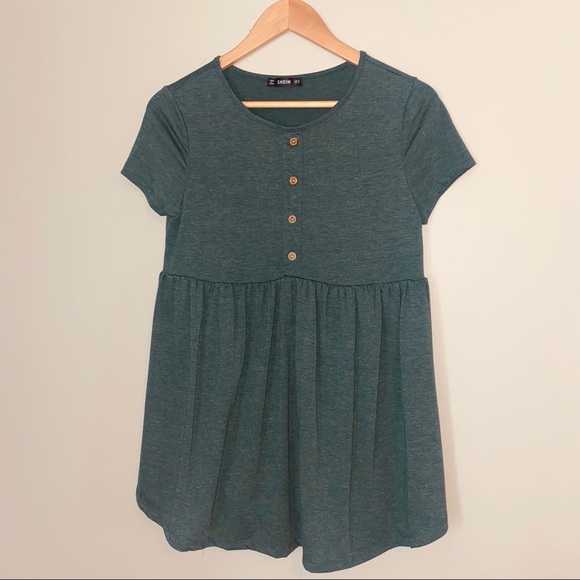 Button Front Ruffle Hem Top - Picture 1 of 4